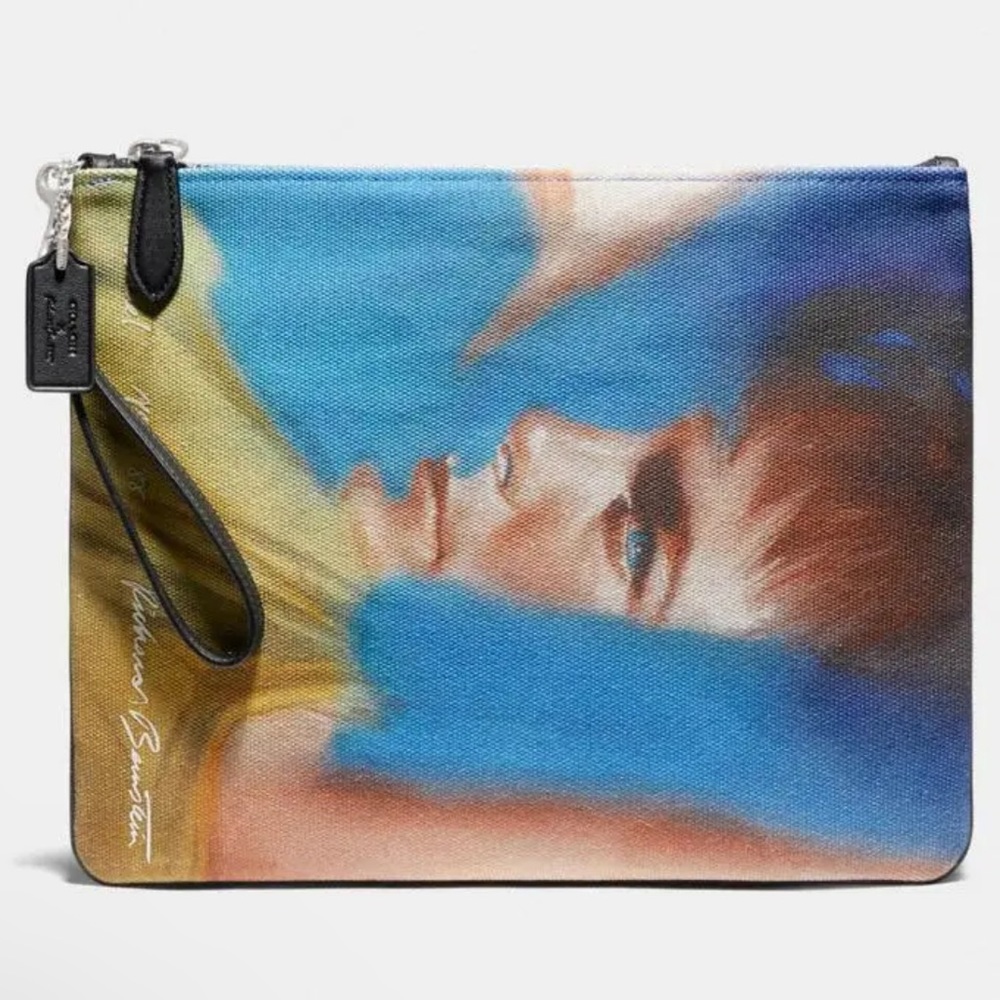 Coach Richard Bernstein Pouch 32 with Michael J. Fox
Back to the Future - Picture 9 of 9